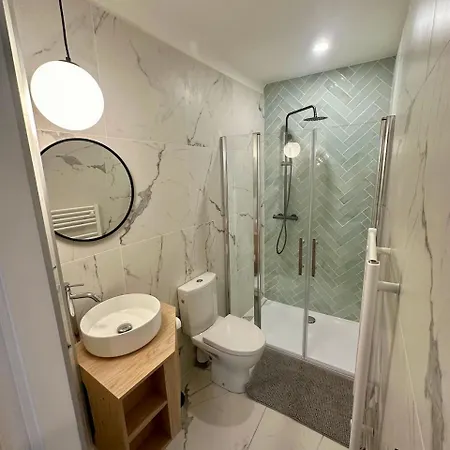 T5 Cozy Centre 아파트