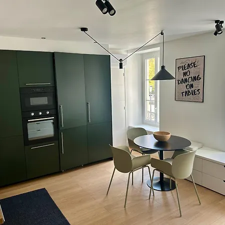 T5 Cozy Centre Apartman