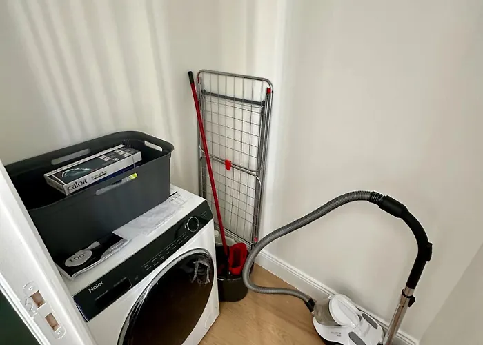 Apartment T5 Cozy Centre Nîmes