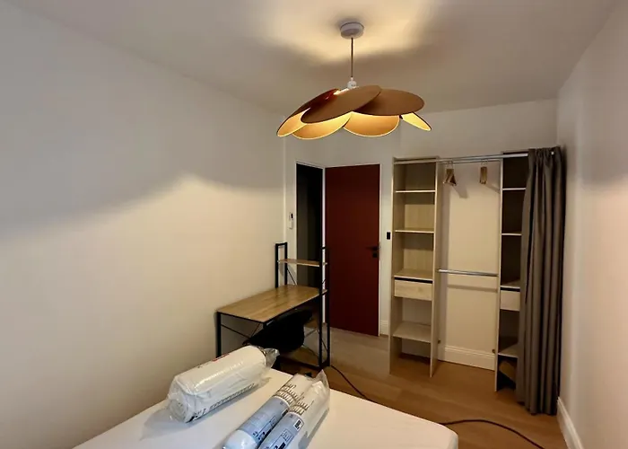 T5 Cozy Centre Apartment Nîmes